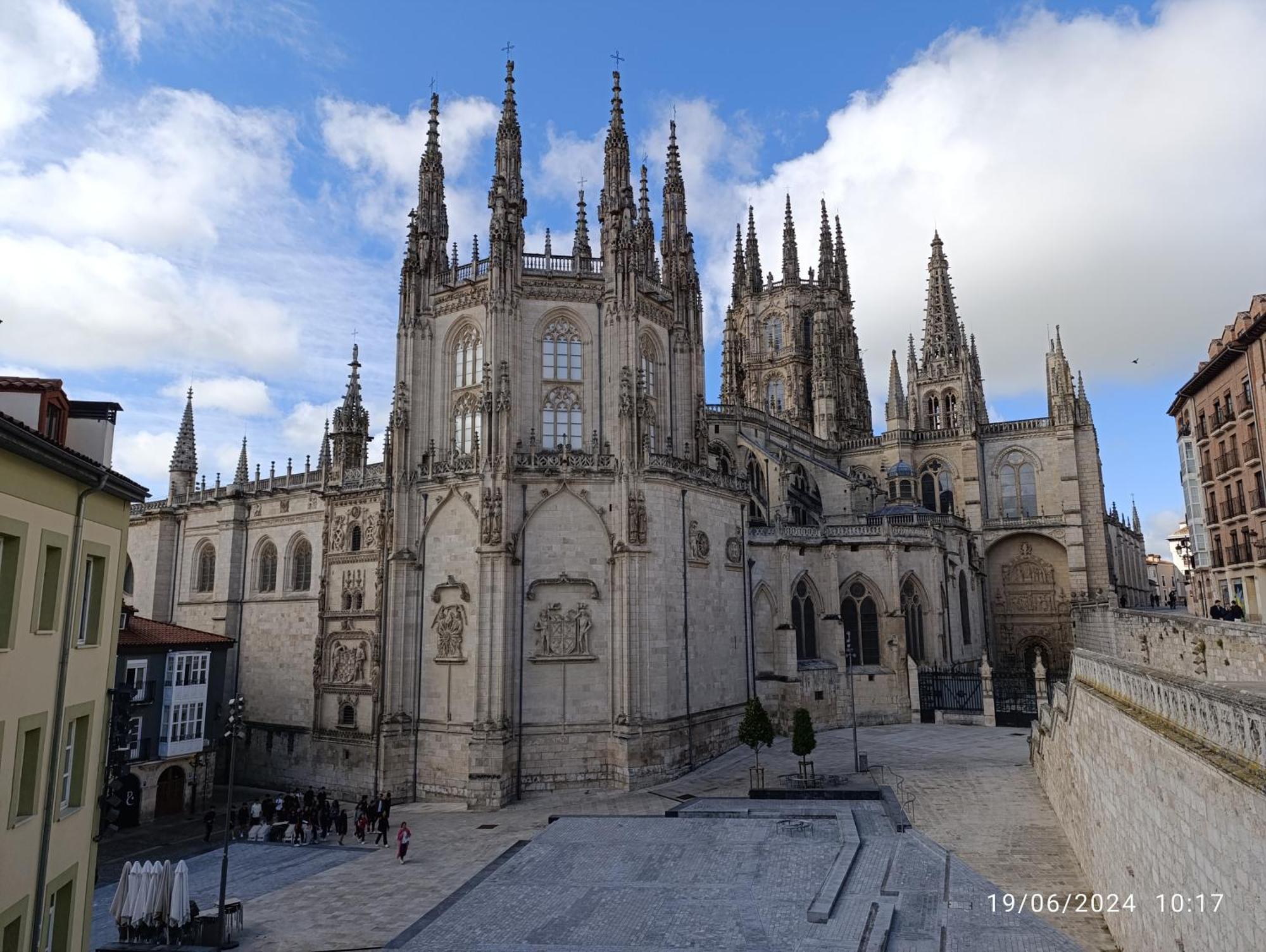 Apartamento Con Encanto En Casco Historico De Burgo Eksteriør billede